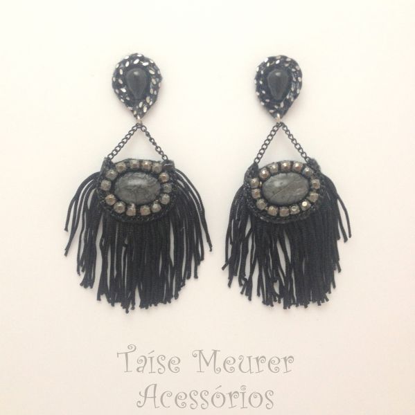 Brinco preto tassel leque com strass